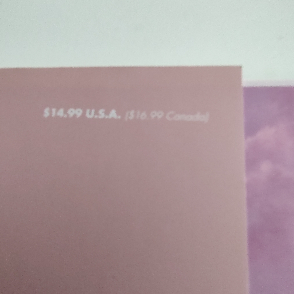 Pretty In Pink Book - Picture 8 of 9